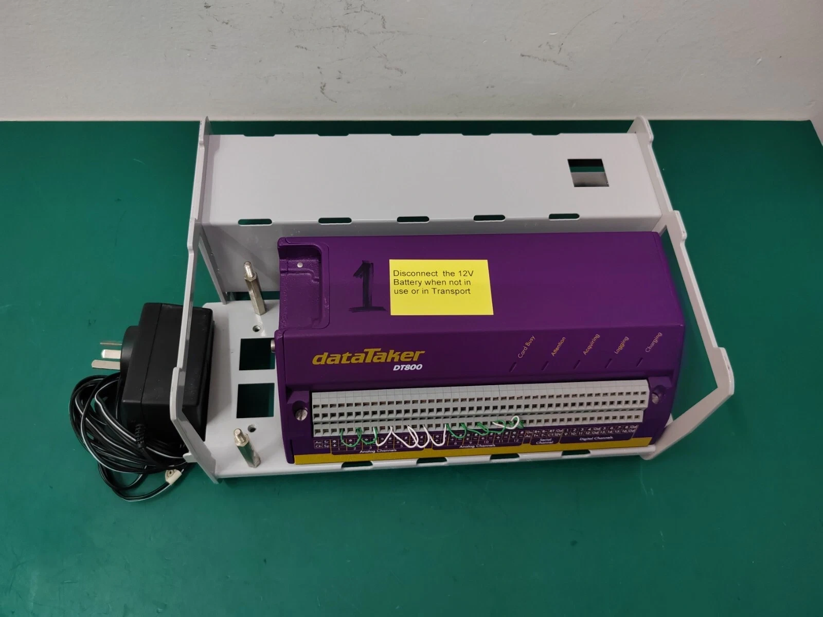 dataTaker DT800 Data Logger  -1