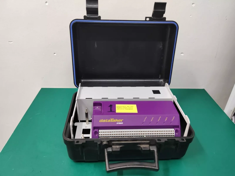 dataTaker DT800 Data Logger  -1