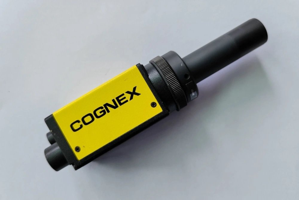 COGNEX ISM1100-10 825-0005-2R A