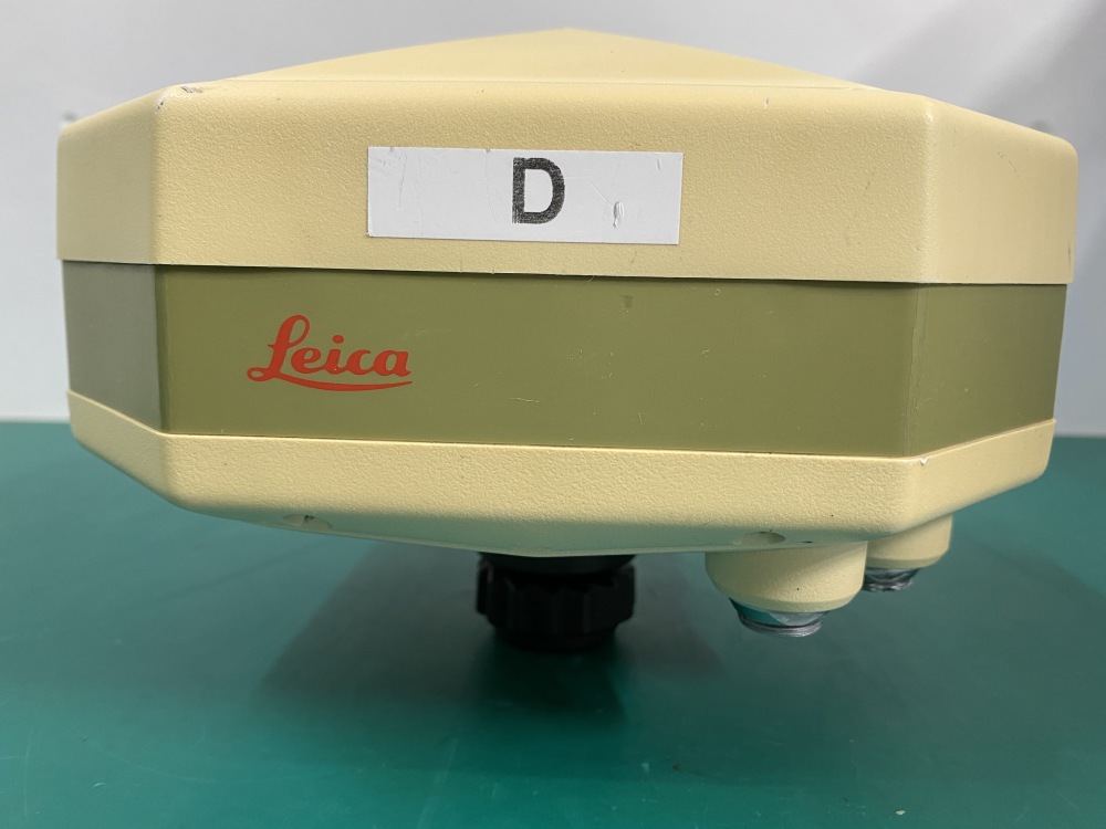 LEICA WILD GPS SR299