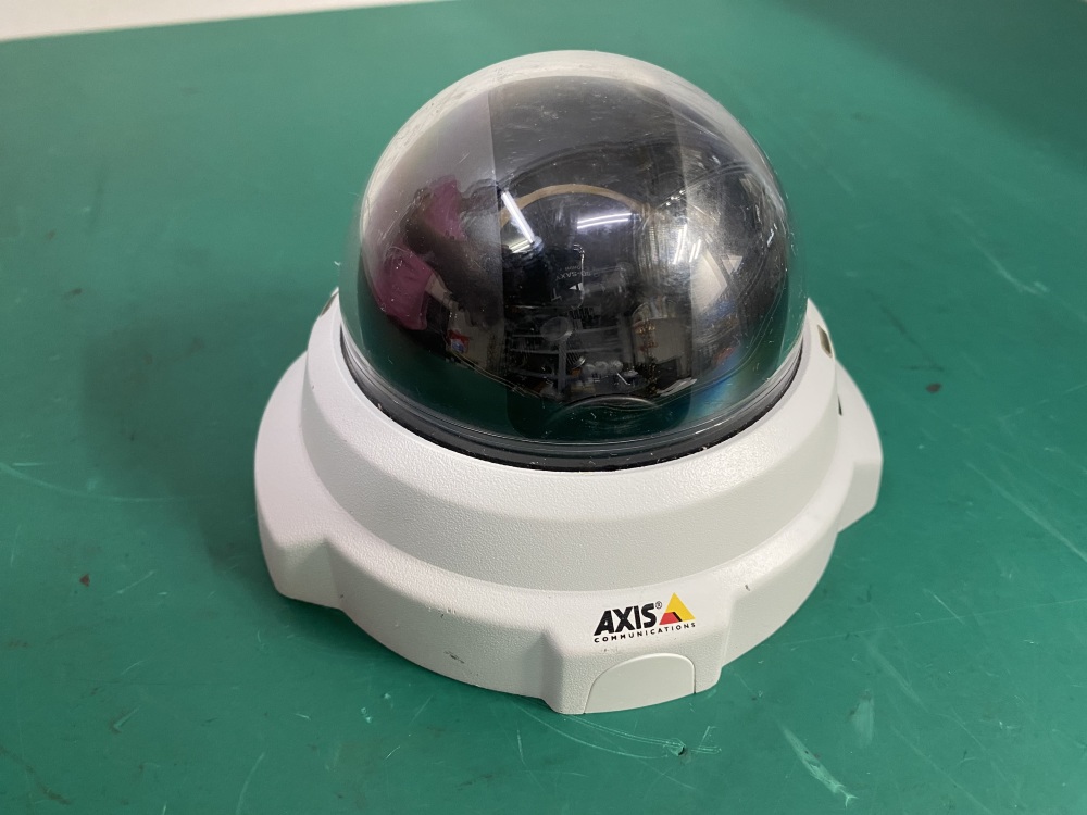 AXIS P3304 IP Network PoE Dome Camera