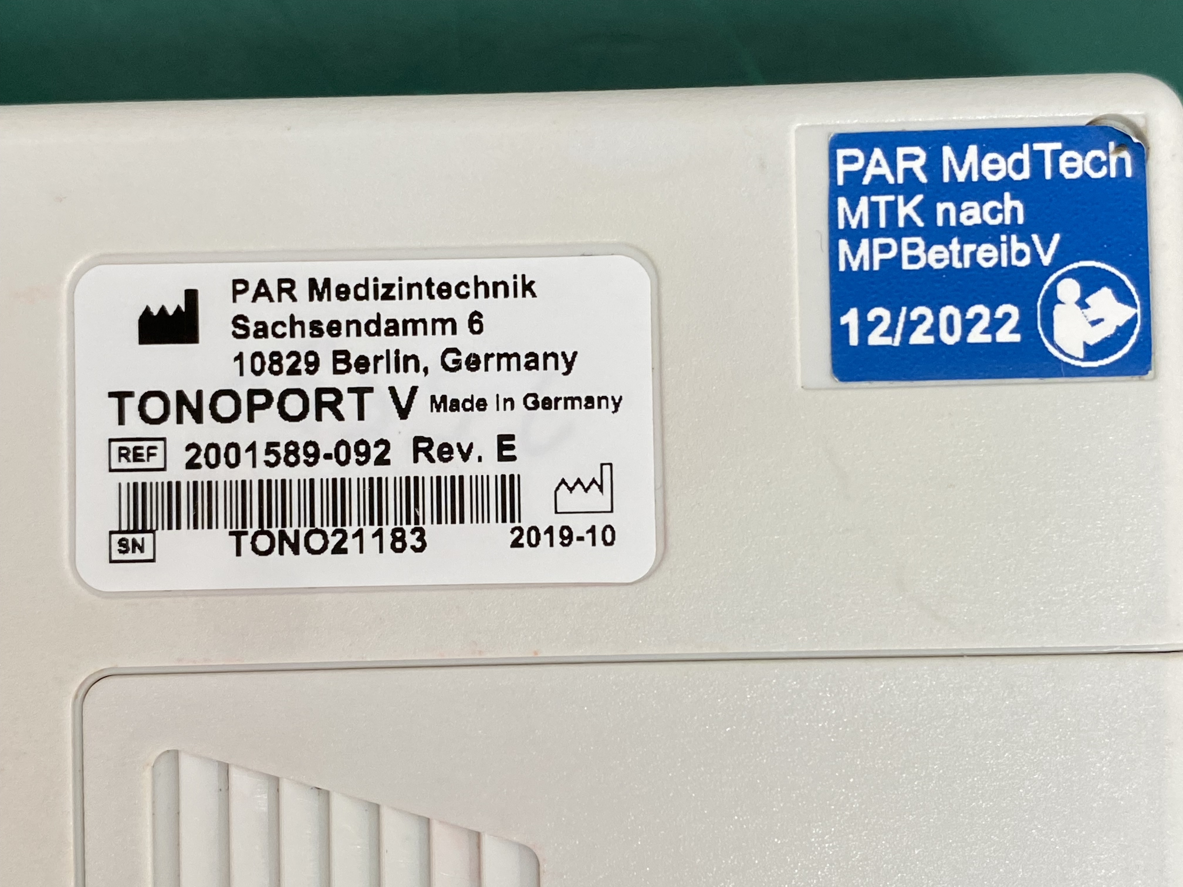 GE Tonoport V Ambulatory Blood Pressure System -44