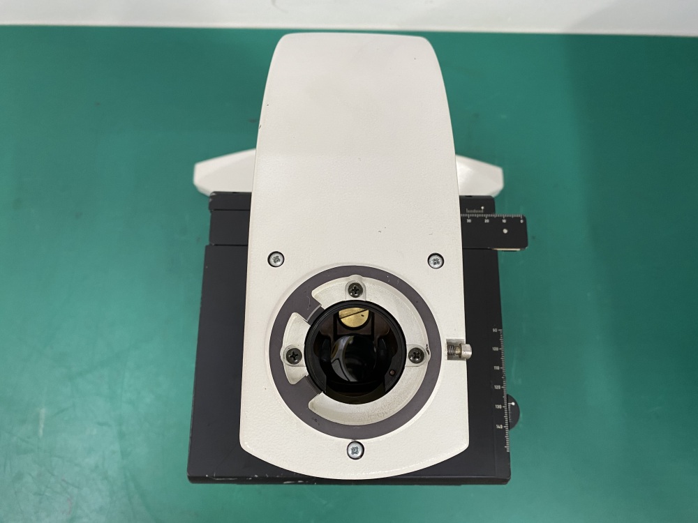 Leica DMKS Microscope Base