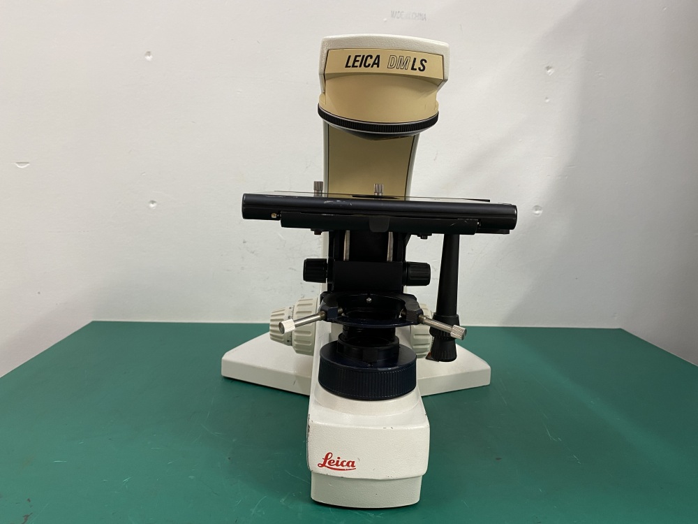 Leica DMKS Microscope Base