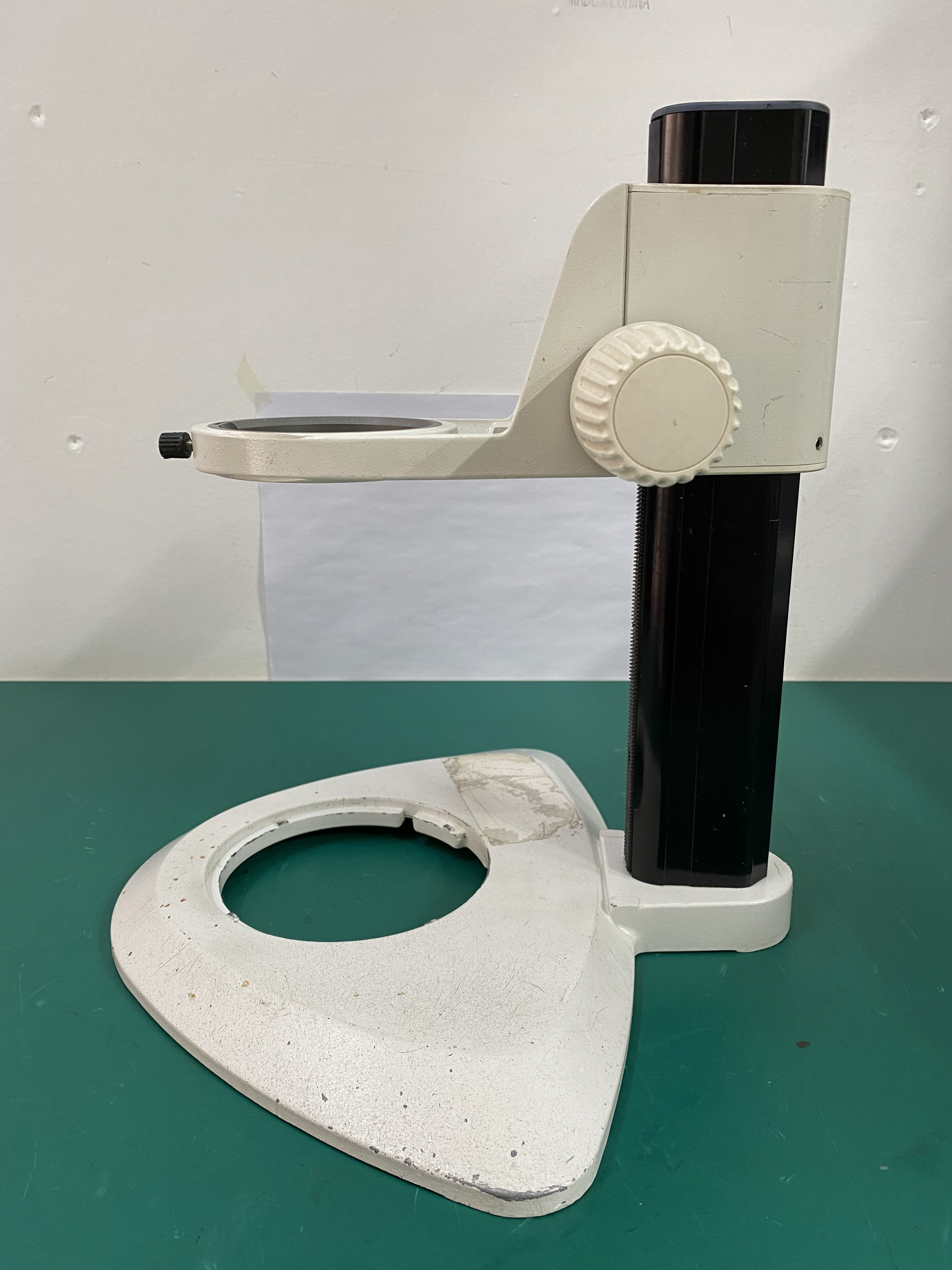 LEICA GZ6T Microscope