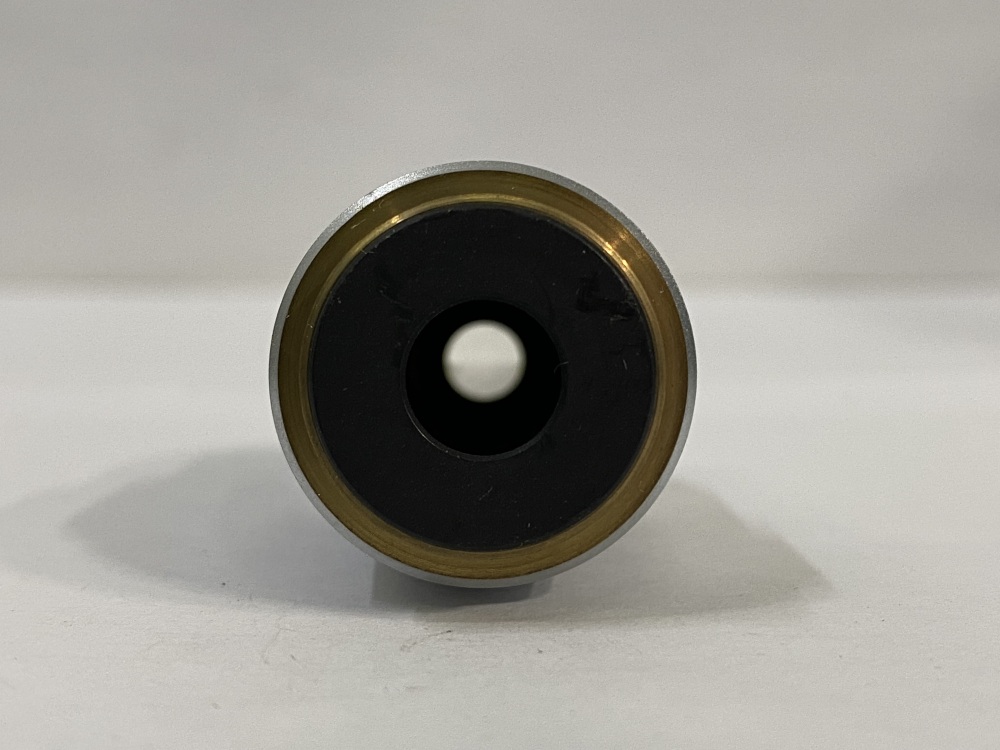 Olympus E A40 0.65 160/0.17 Microscope Objectives -1