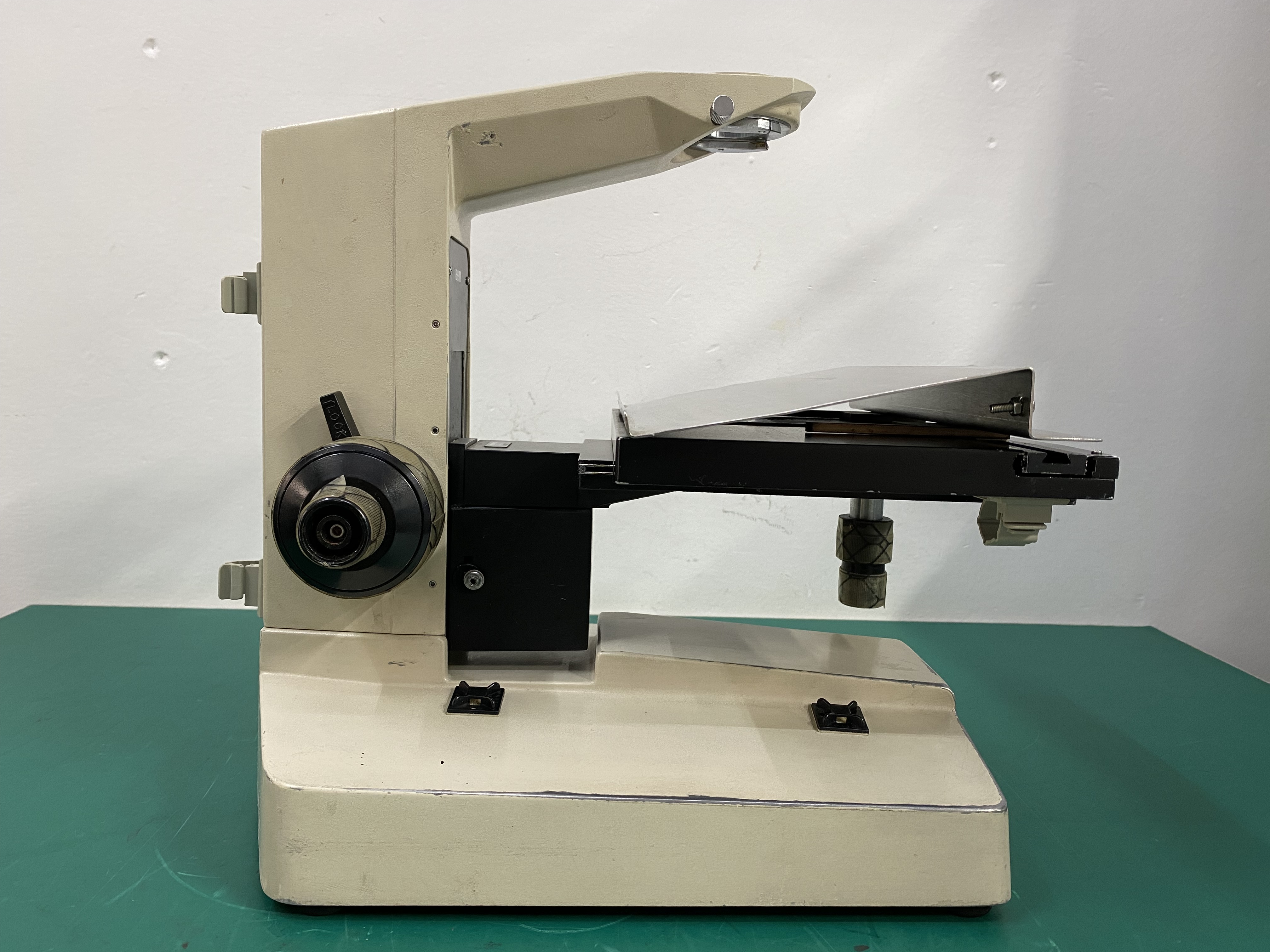Olympus BH Microscope Stand Base -4