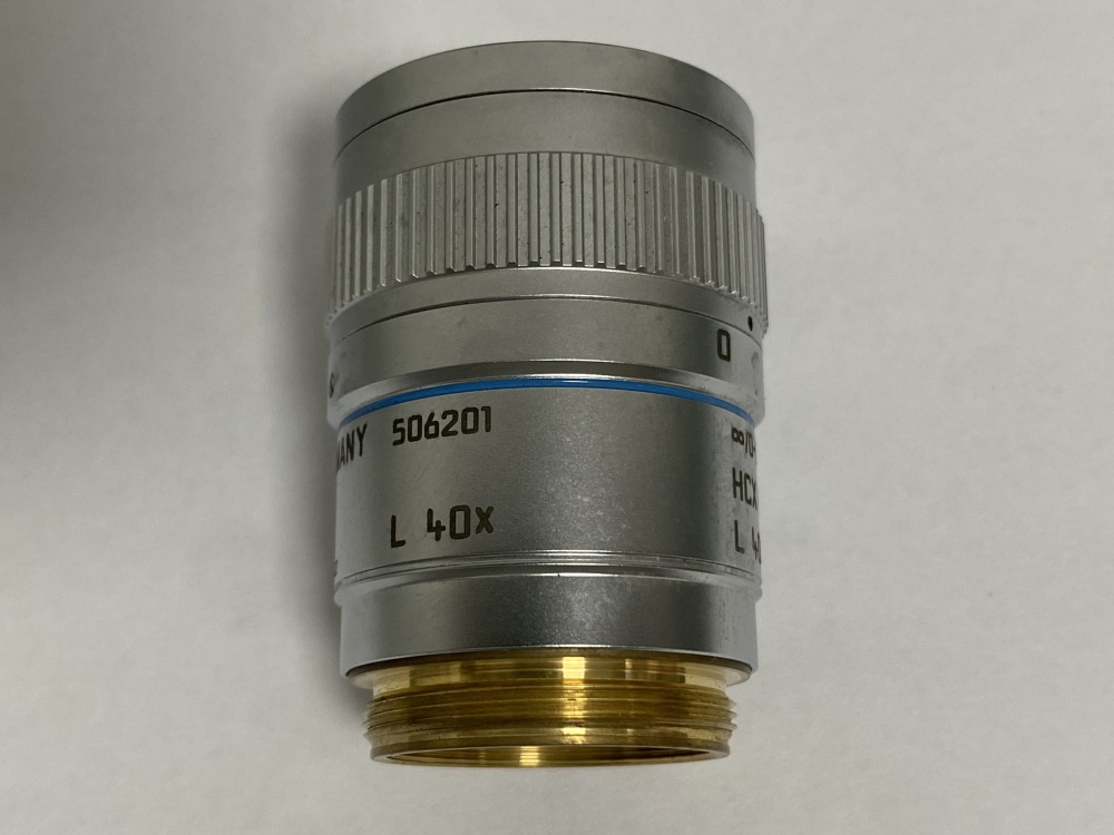 Leica ∞/0-2/C HCX PL FLUOTAR L 40x/0.60 CORR Microscope Objectives