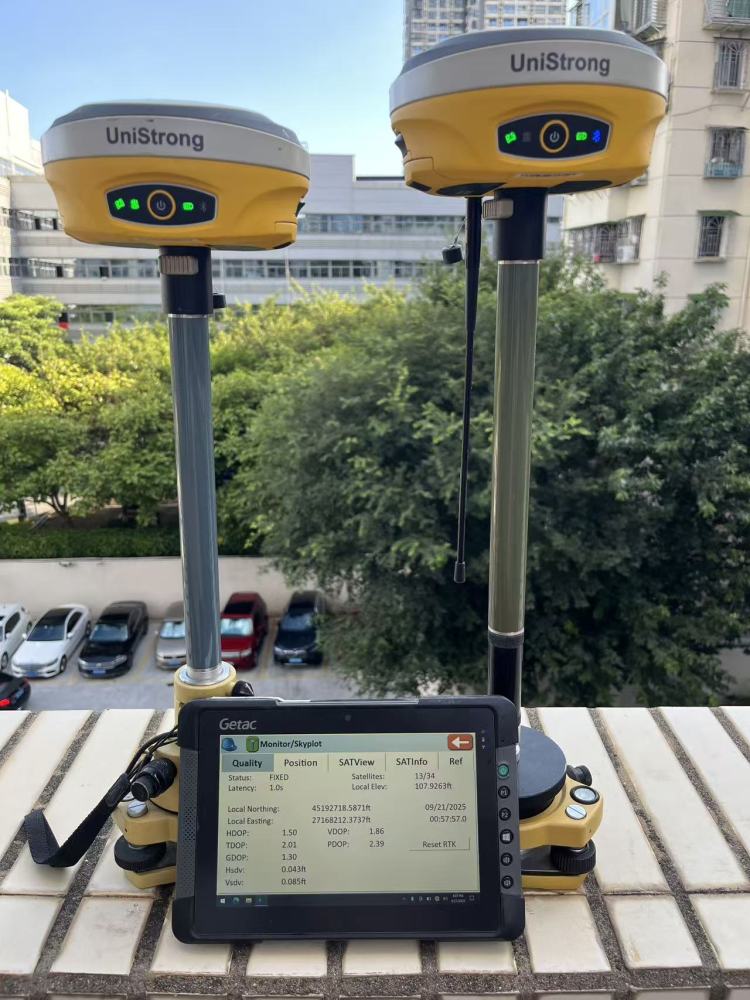 Used  UniStrong GNSS receiver + data collector with survce 6.08 Trimble Survey Pro 6.2