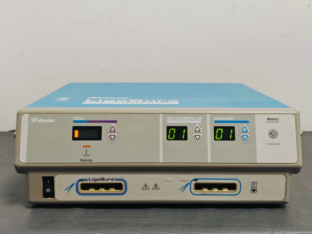 Used  Valleylab Medical LigaSure vessel sealing system