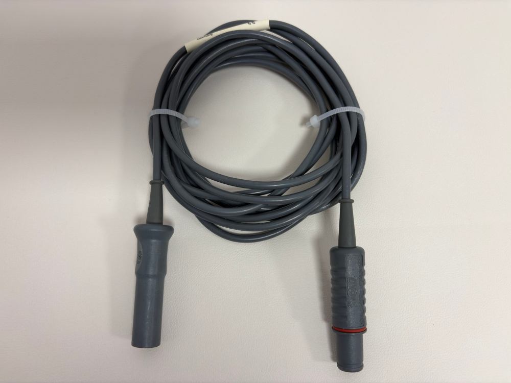 Close-up of the connector showing Karl Storz Endoskope branding on the 26176LE bipolar cord