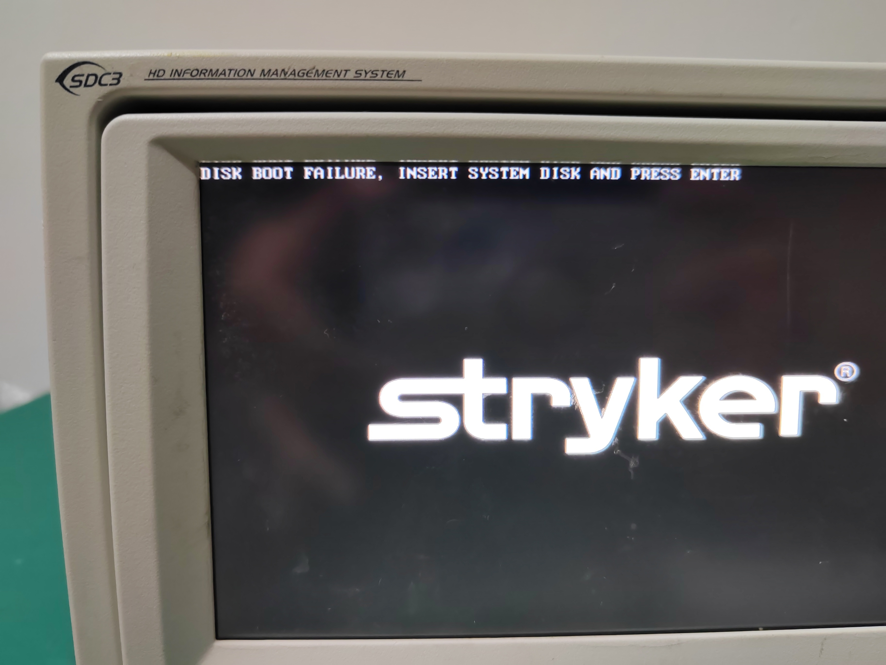 Stryker SDC3 System Touch Screen Display