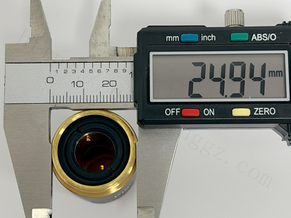 Measuring Nikon 4X objective thread diameter approx 24.94mm