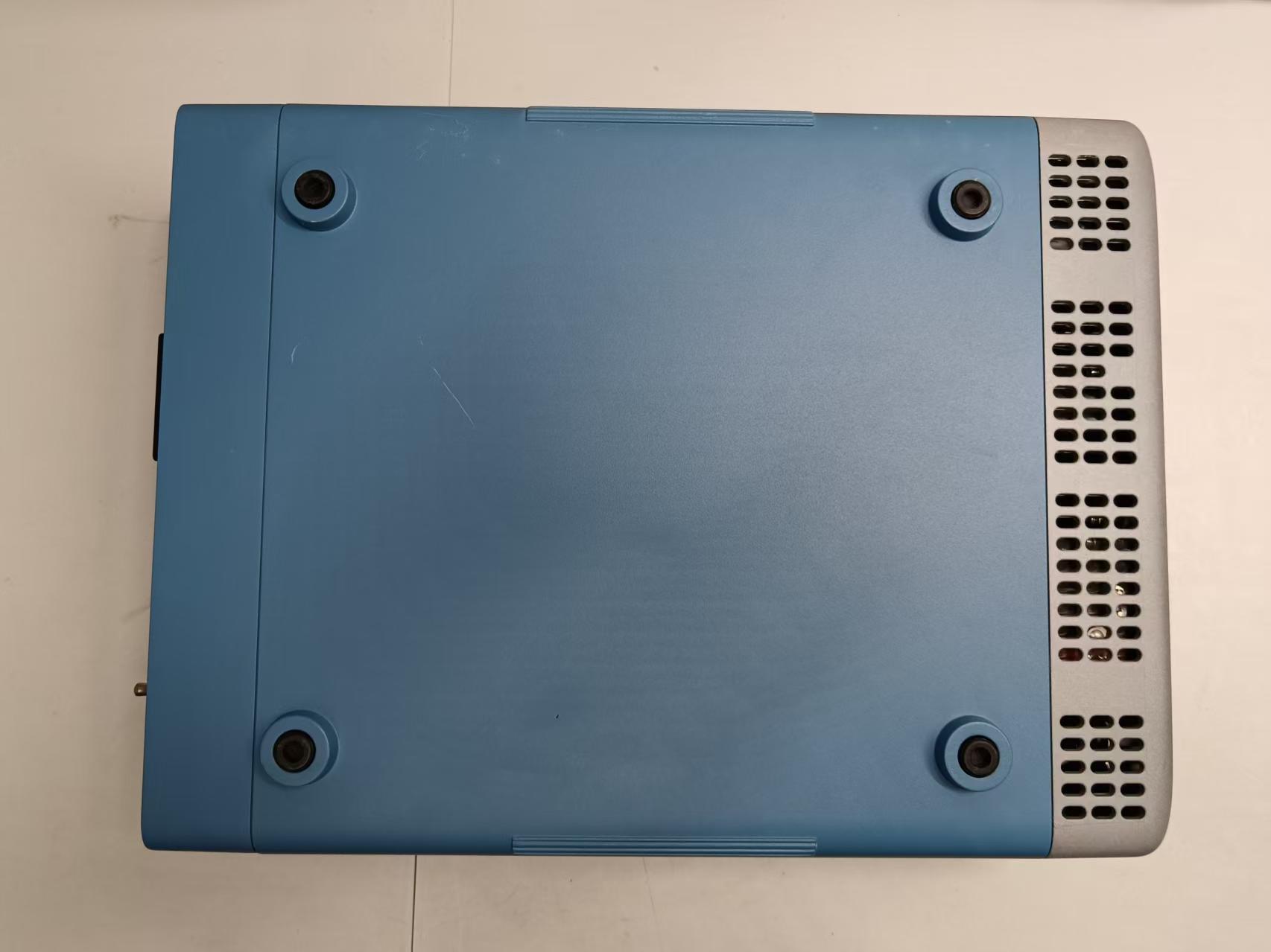 Bottom base and rubber support feet of Covidien Valleylab FX8 unit