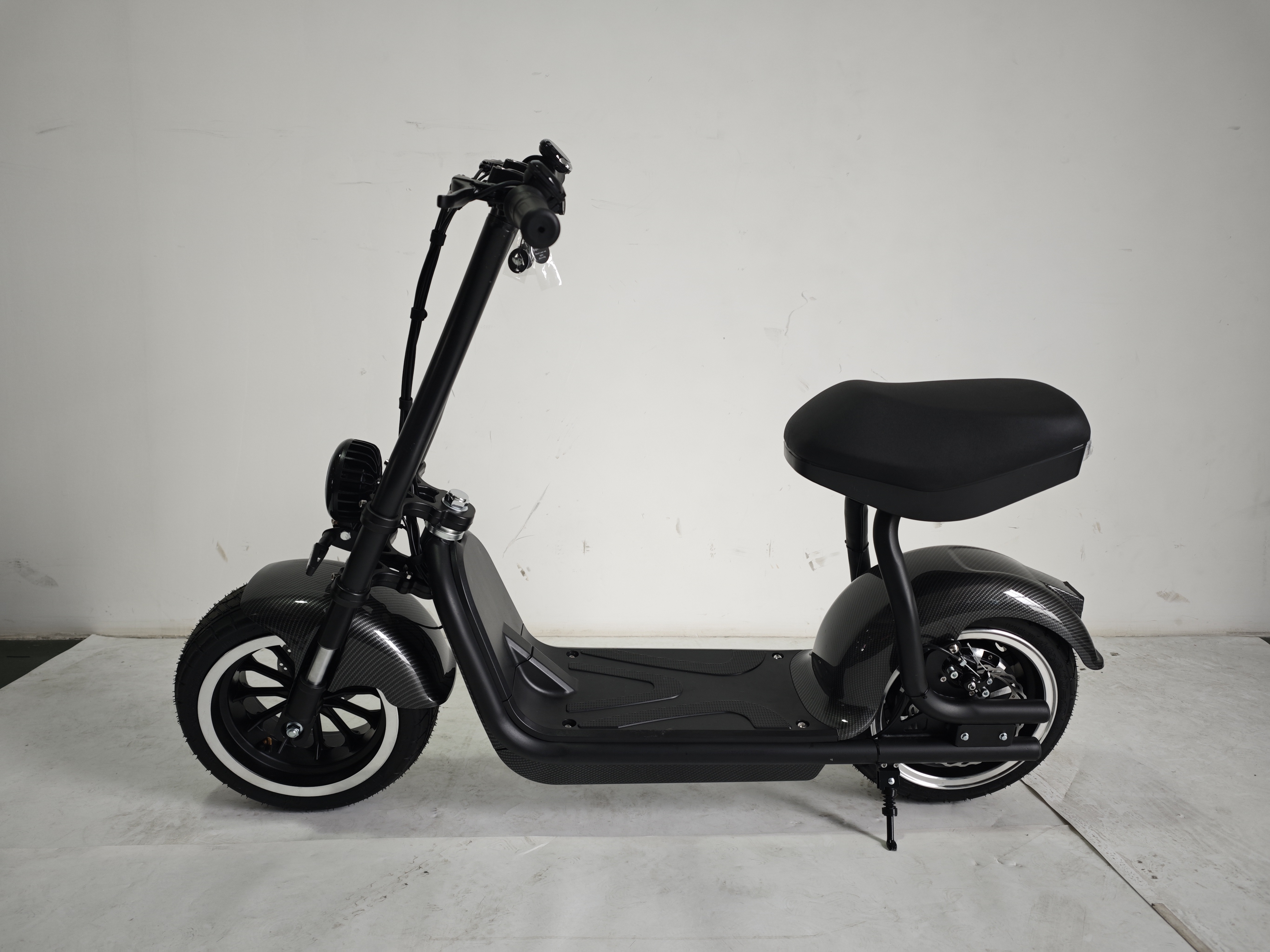 2025 Hot Selling Mini Citycoco Scooter Electrique 1000W Powerful Adult Electric Bike With Seat Cheap Urban E Scooter