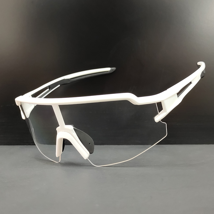 Polarized Sports Sunglasses with 3 Interchangeable Lens Men Cycling Glasses Baseball Running Fishing Golf Driving Sunglasses