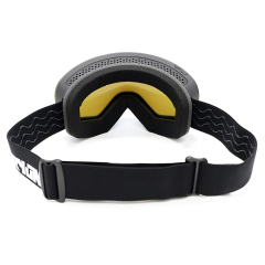 Snowboarding goggles