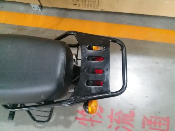 Boxer BM100 and CT100 Motorcycle