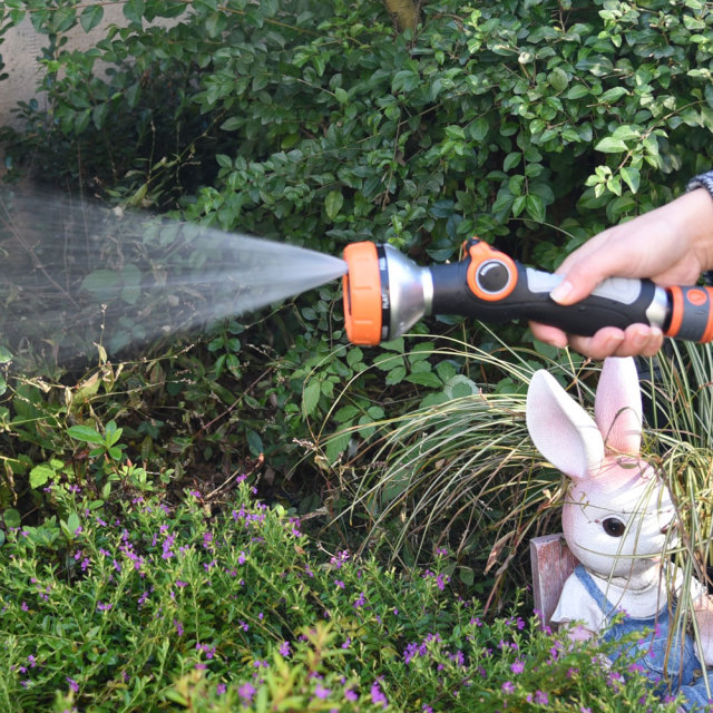 Multi-pattern garden water hose nozzle,Plastic 8-pattern thumb valve nozzle