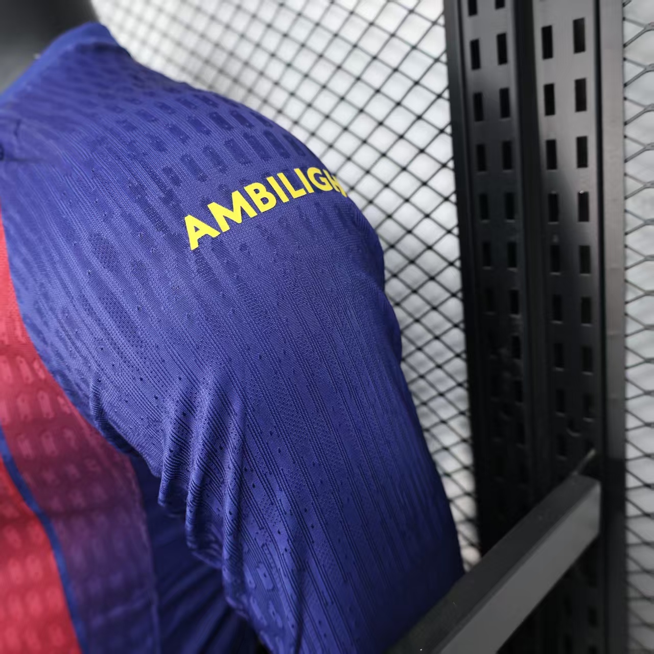 2025-2026 Barcelona player edition home long sleeved football jersey