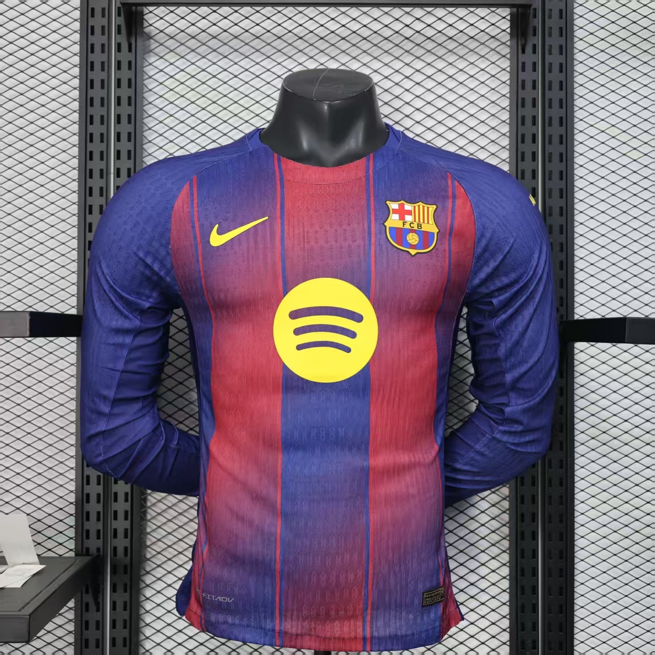 2025-2026 Barcelona player edition home long sleeved football jersey