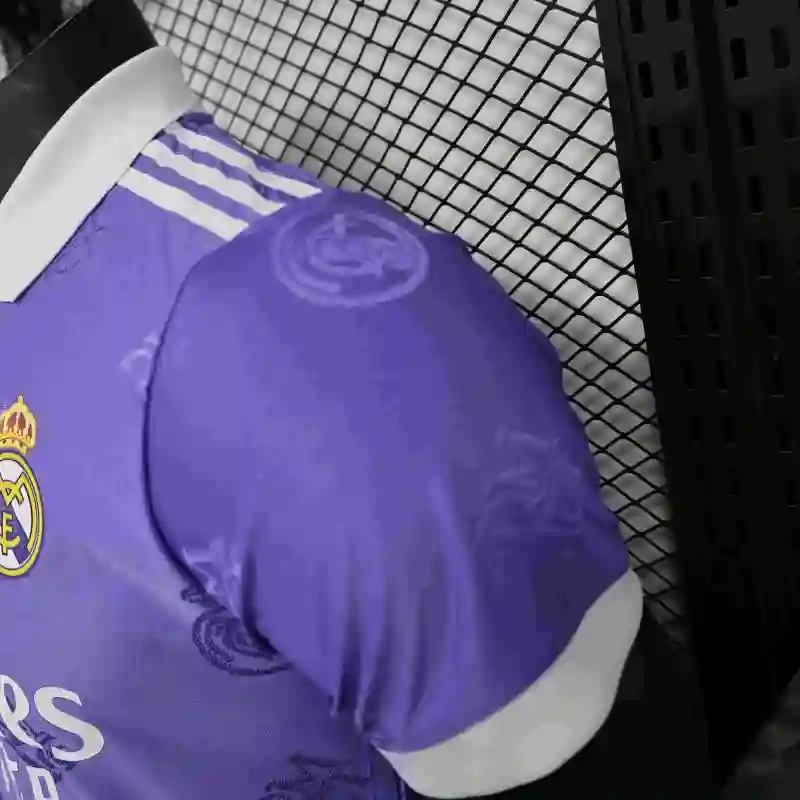 2025-2026 Real Madrid Special Edition Football Suit