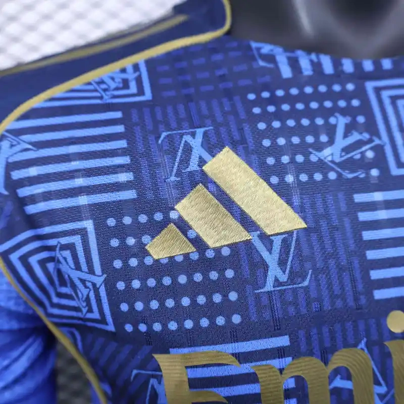 2025-2026 Real Madrid Special Edition Football Suit