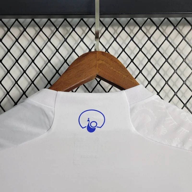 Leeds United home football jersey