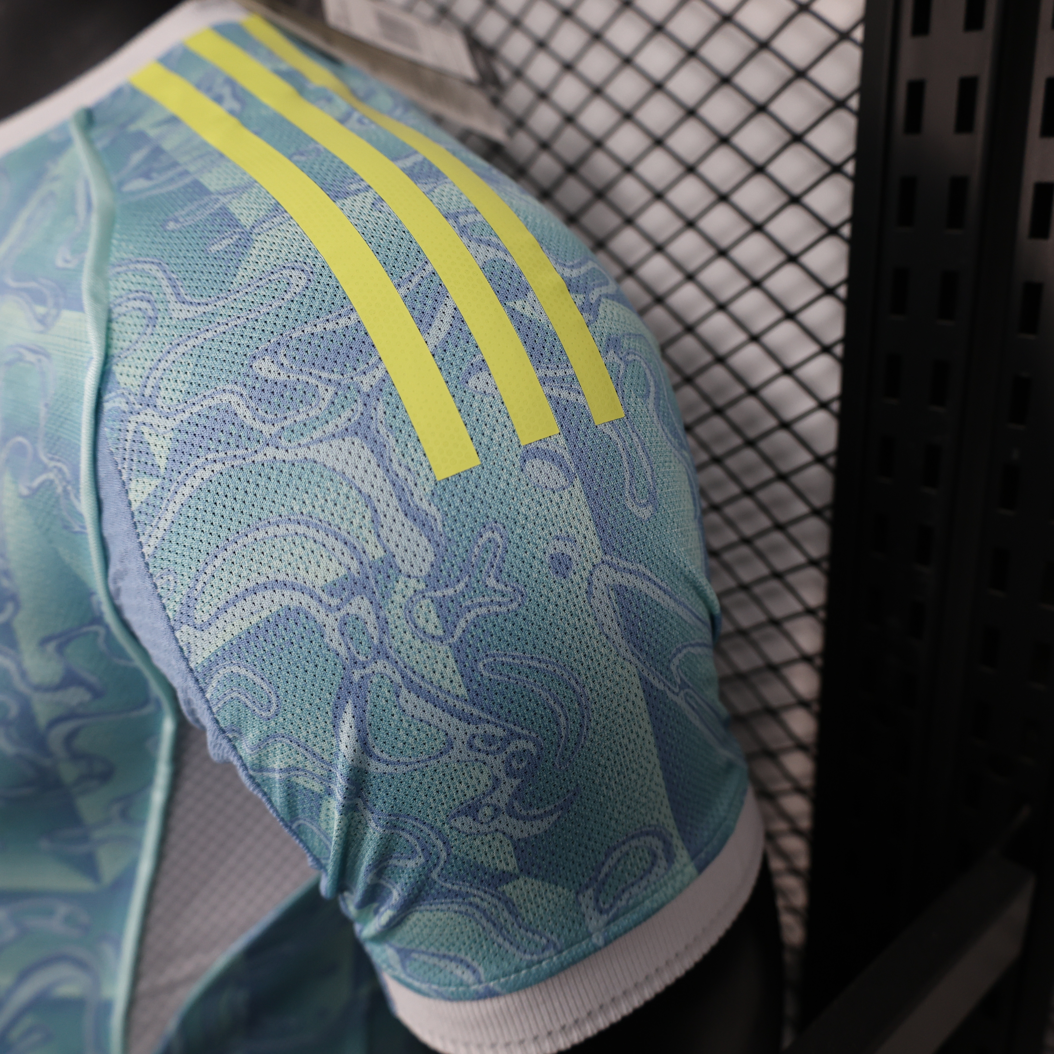 2025-2026 Juventus Player Edition away football jersey