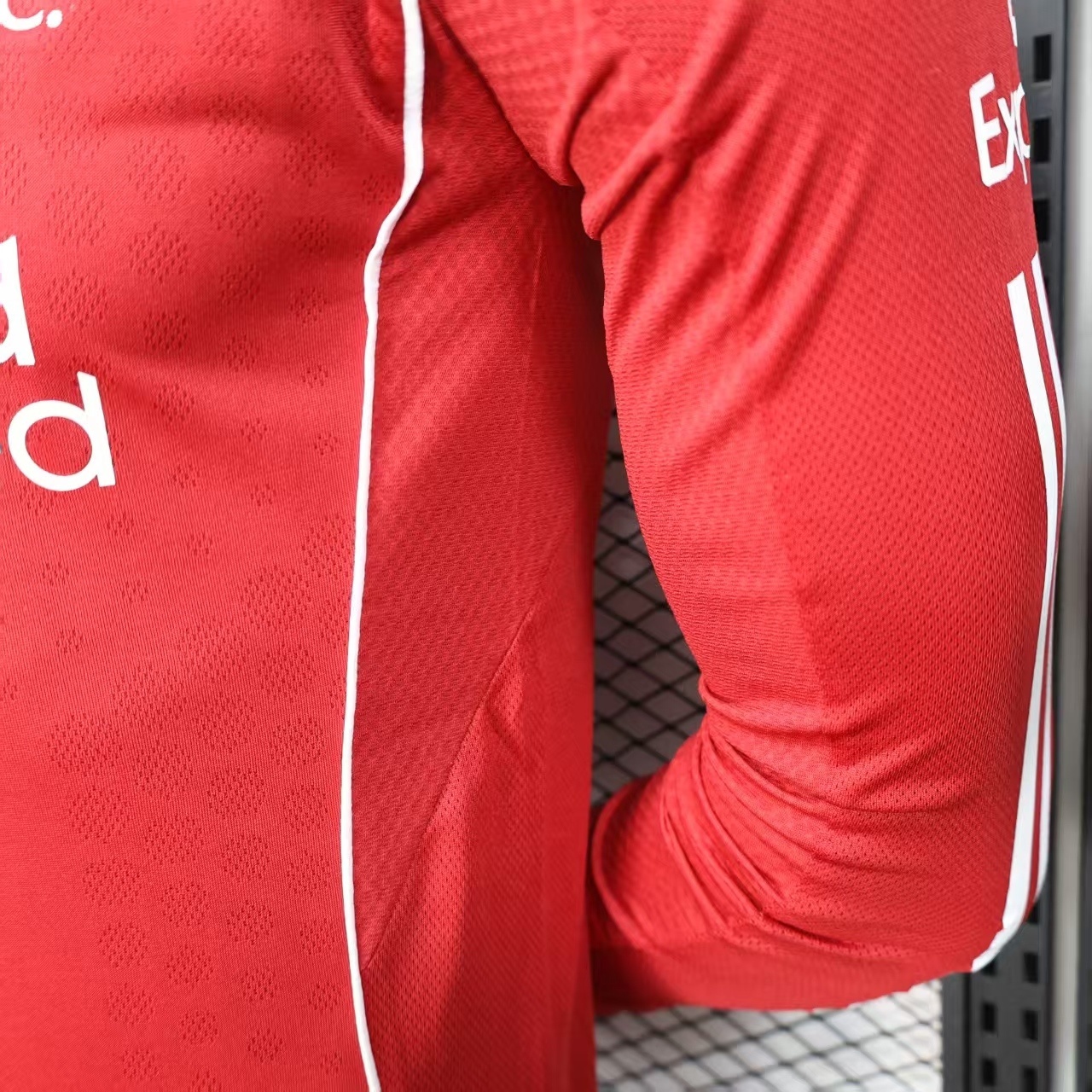 2025-2026 Liverpool player edition home football jersey (long sleeved)