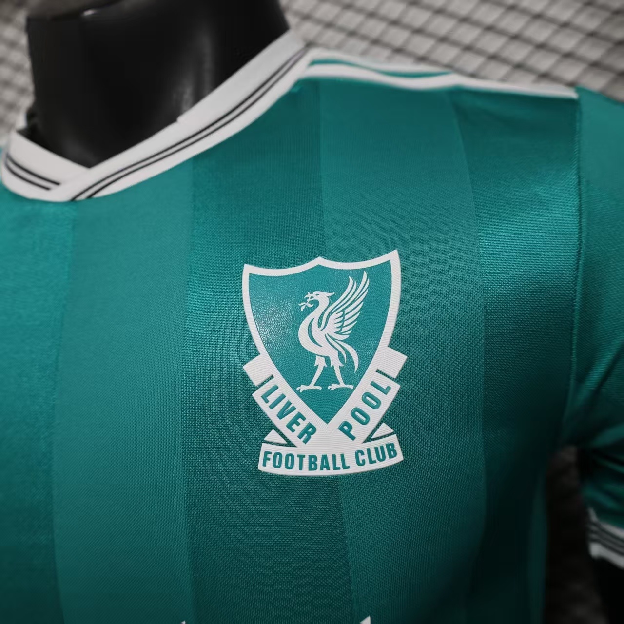 2025-2026 Liverpool Player Edition away football jersey
