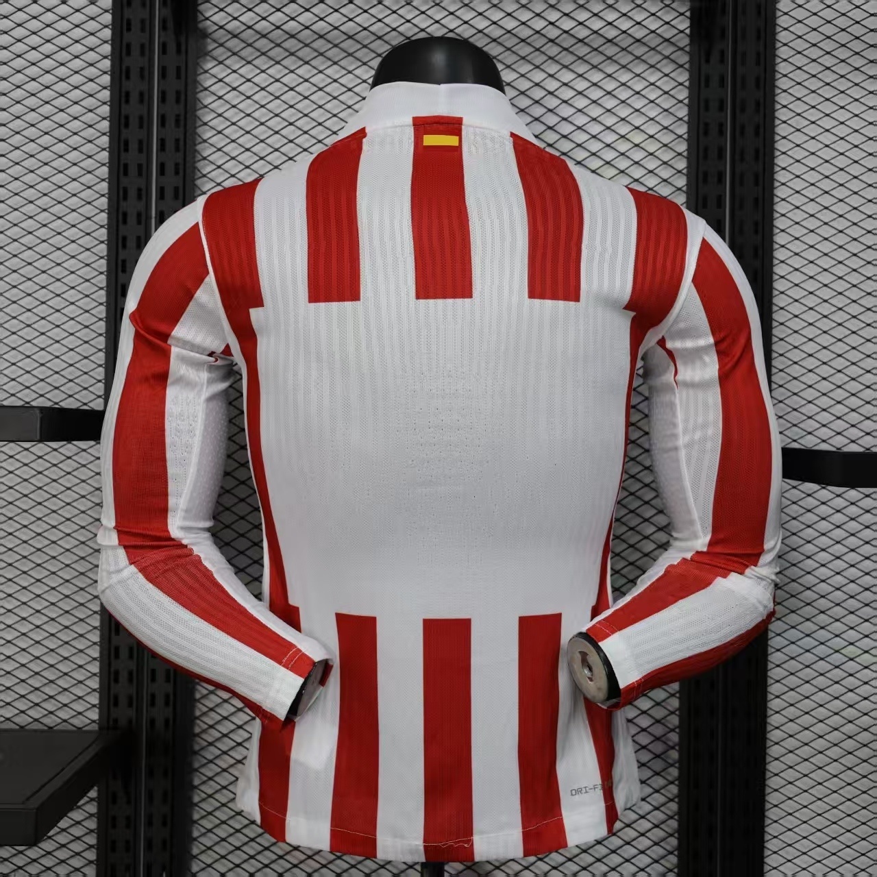 Atlético Madrid Home Football Shirt 2025-2026 (Long Sleeve)