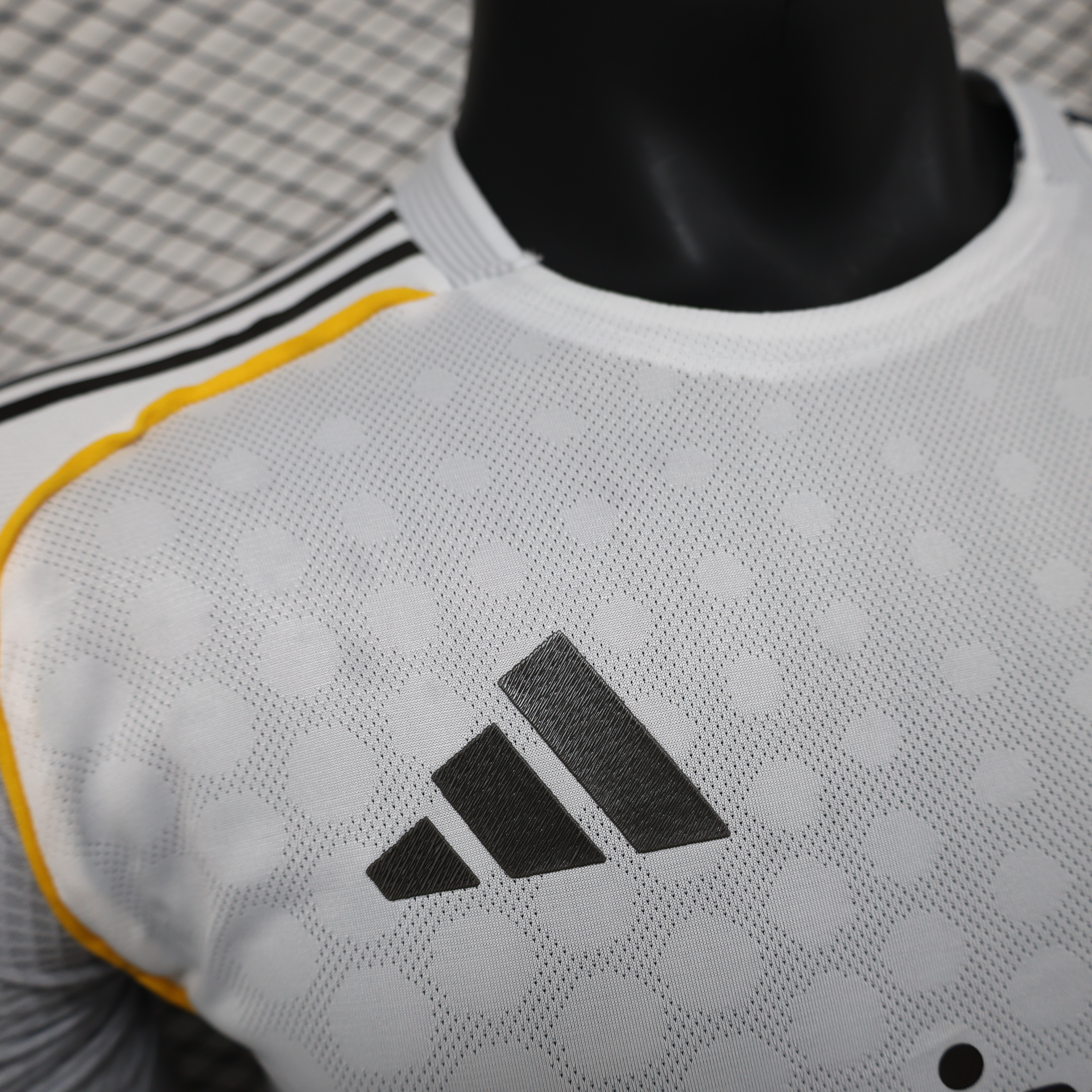 2025-2026 Real Madrid player edition home football jersey