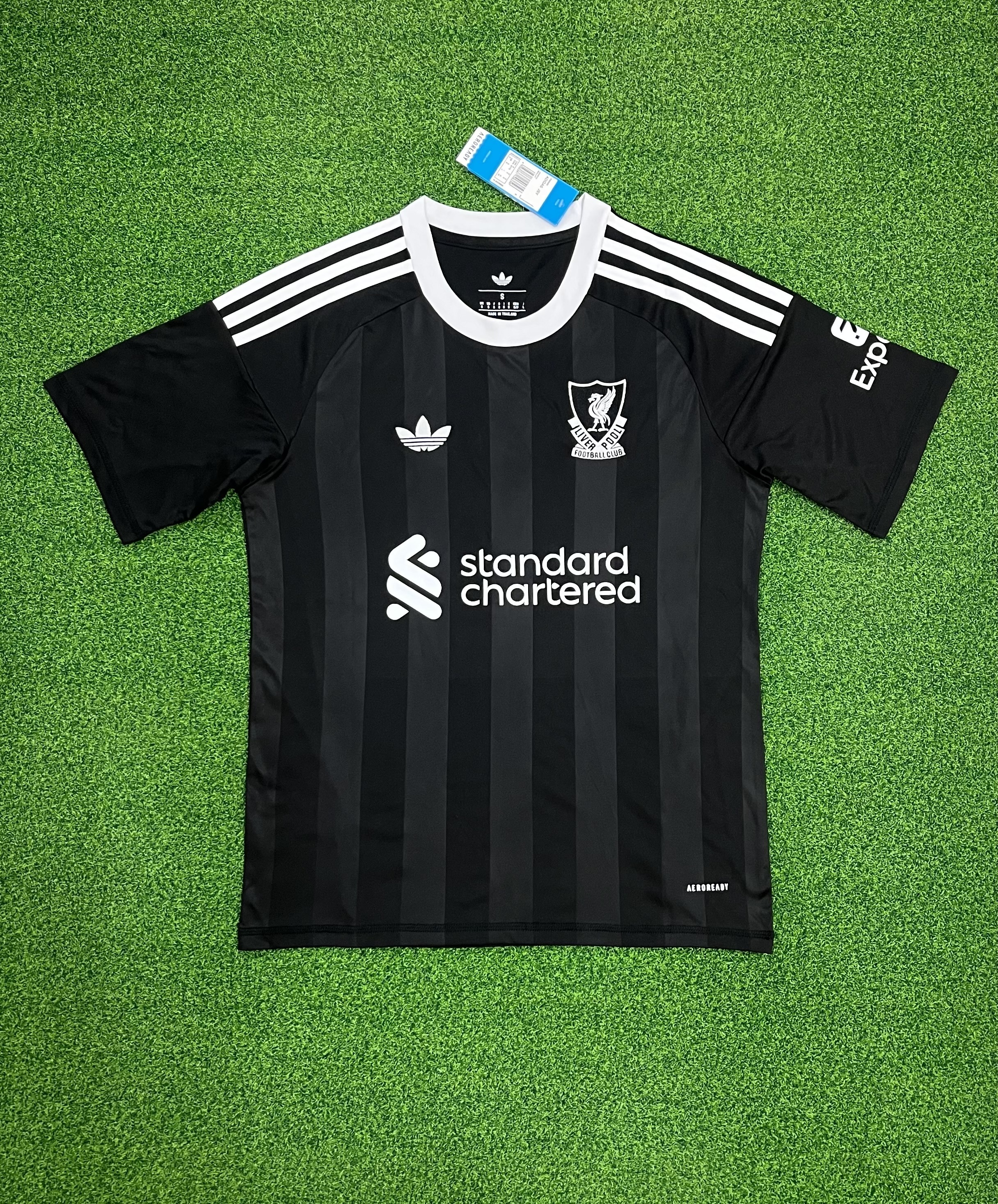 Liverpool Fan Edition Goalkeeper football jerseys 2025-2026