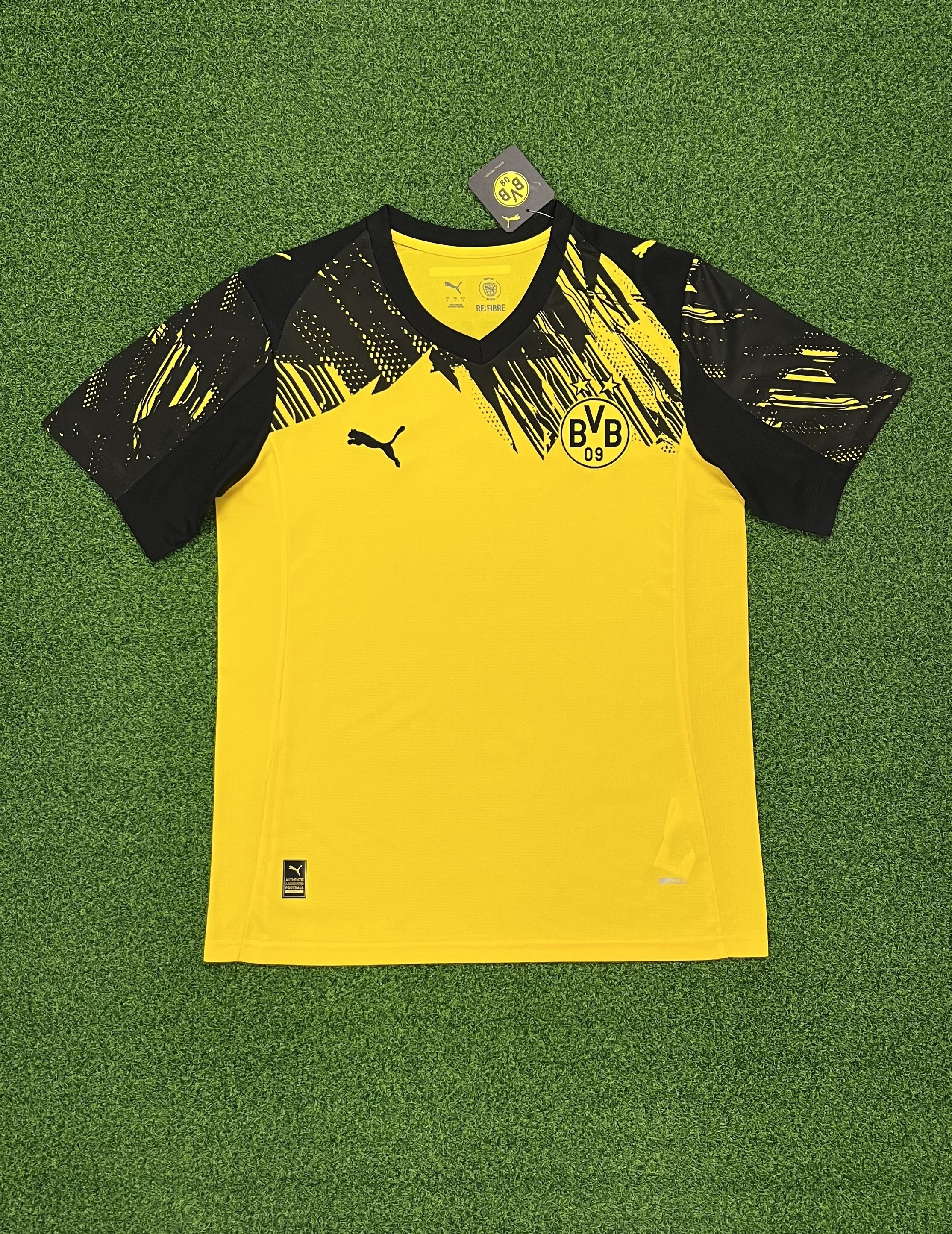 Borussia Dortmund Fan Edition Home football jerseys 2025-2026
