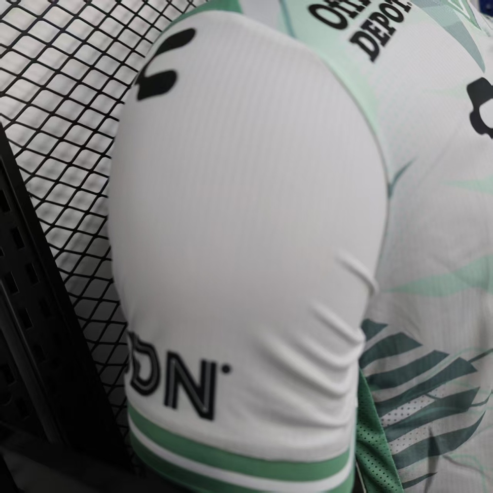 Leon away Players' Edition jersey for 2025-2026