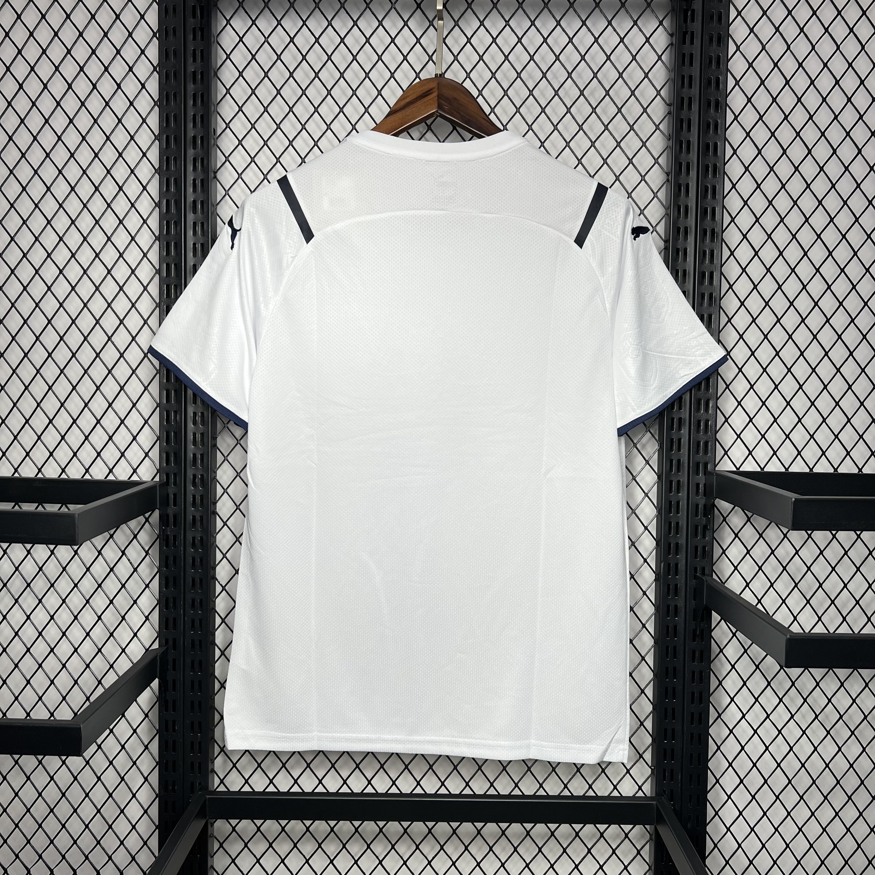 Italy 2021/22 Away Jersey