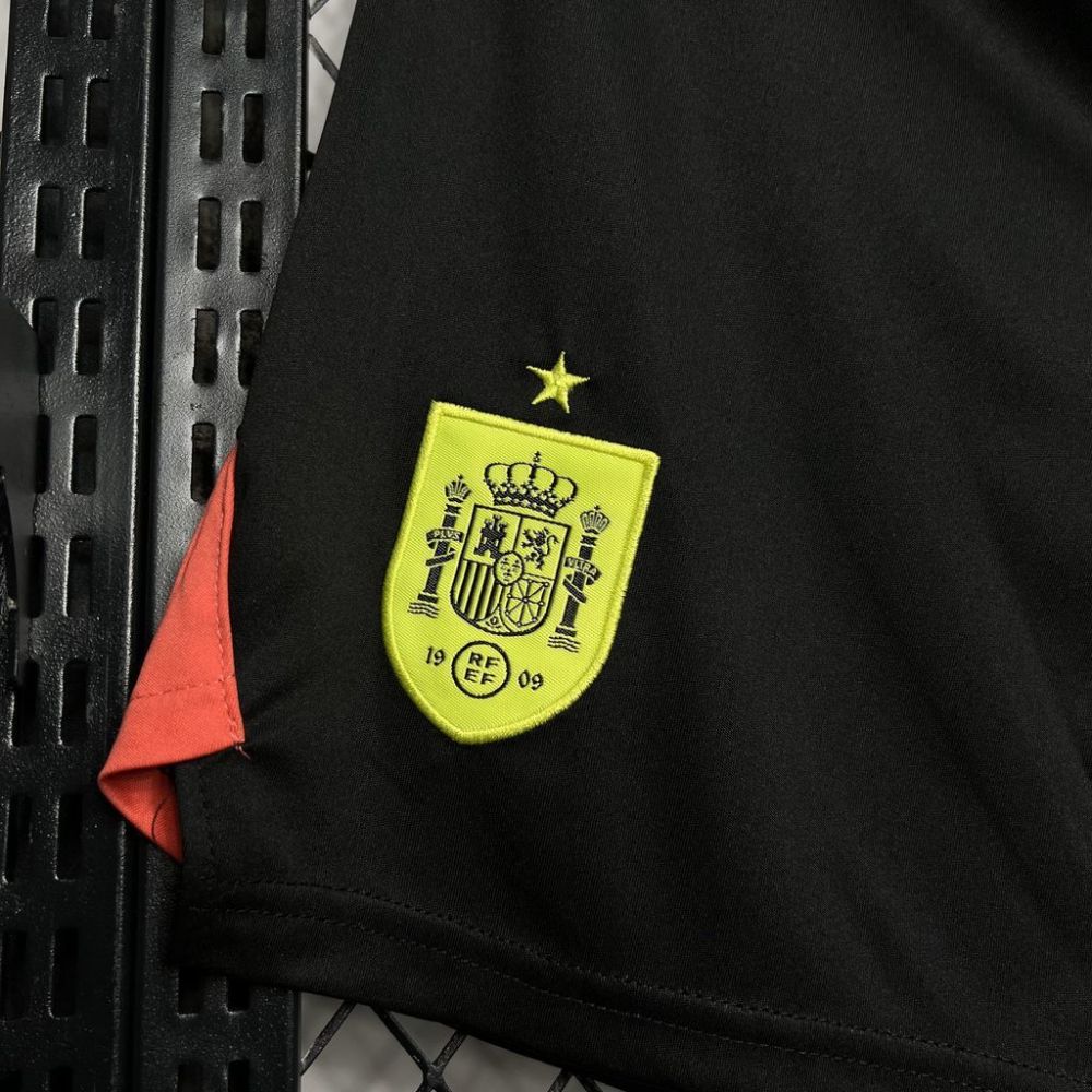 Spain 2024/25 Euro Goalkeeper uniform Shorts