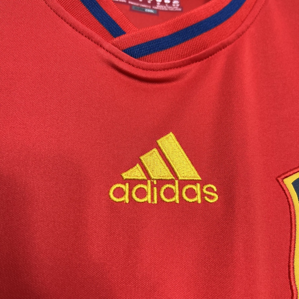 Spain 2010 Home Retro Jersey