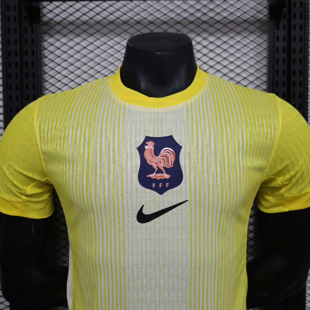 France 2025/26 Leaked Goalkeeper Jersey Player Version