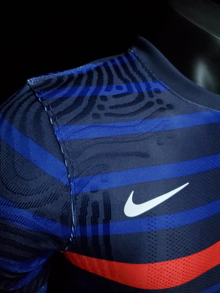 20-21 France Home player S-2XL