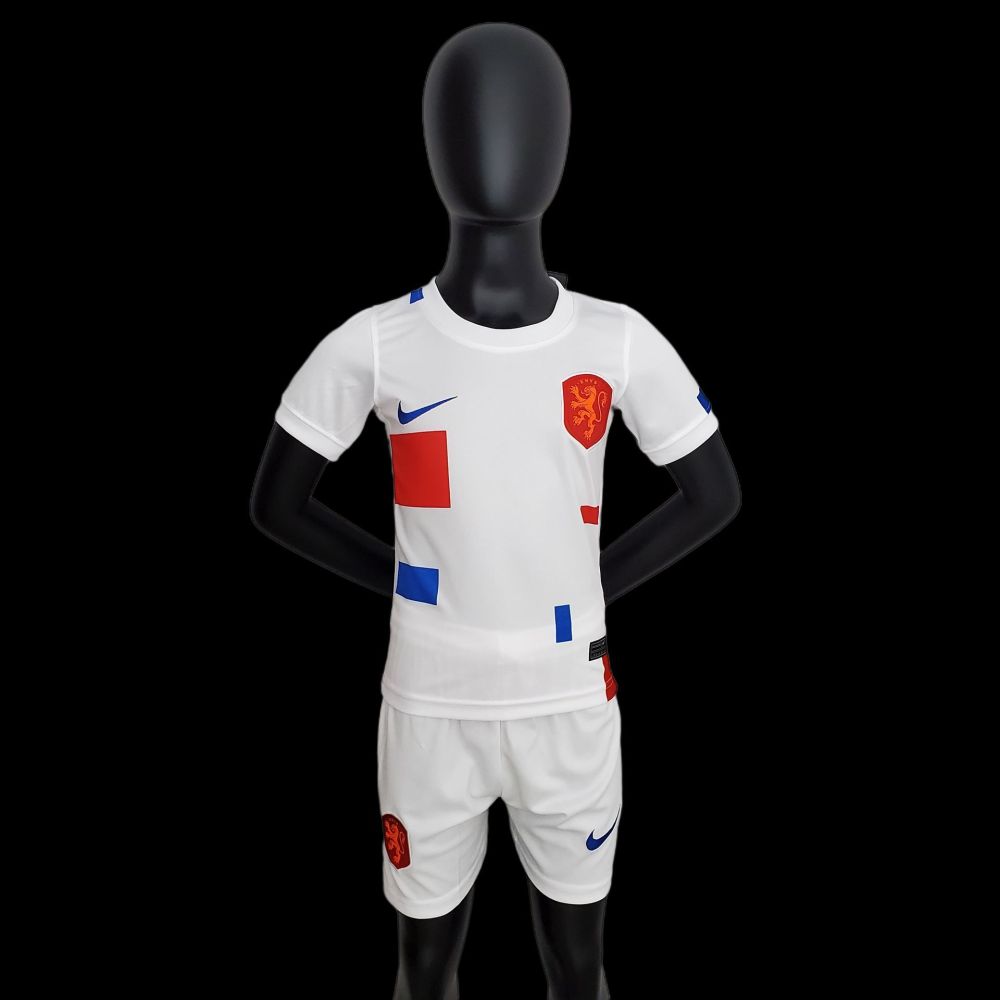 2022 kids Netherlands away