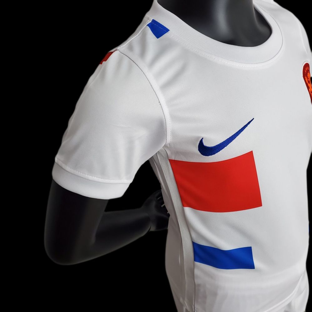 2022 kids Netherlands away