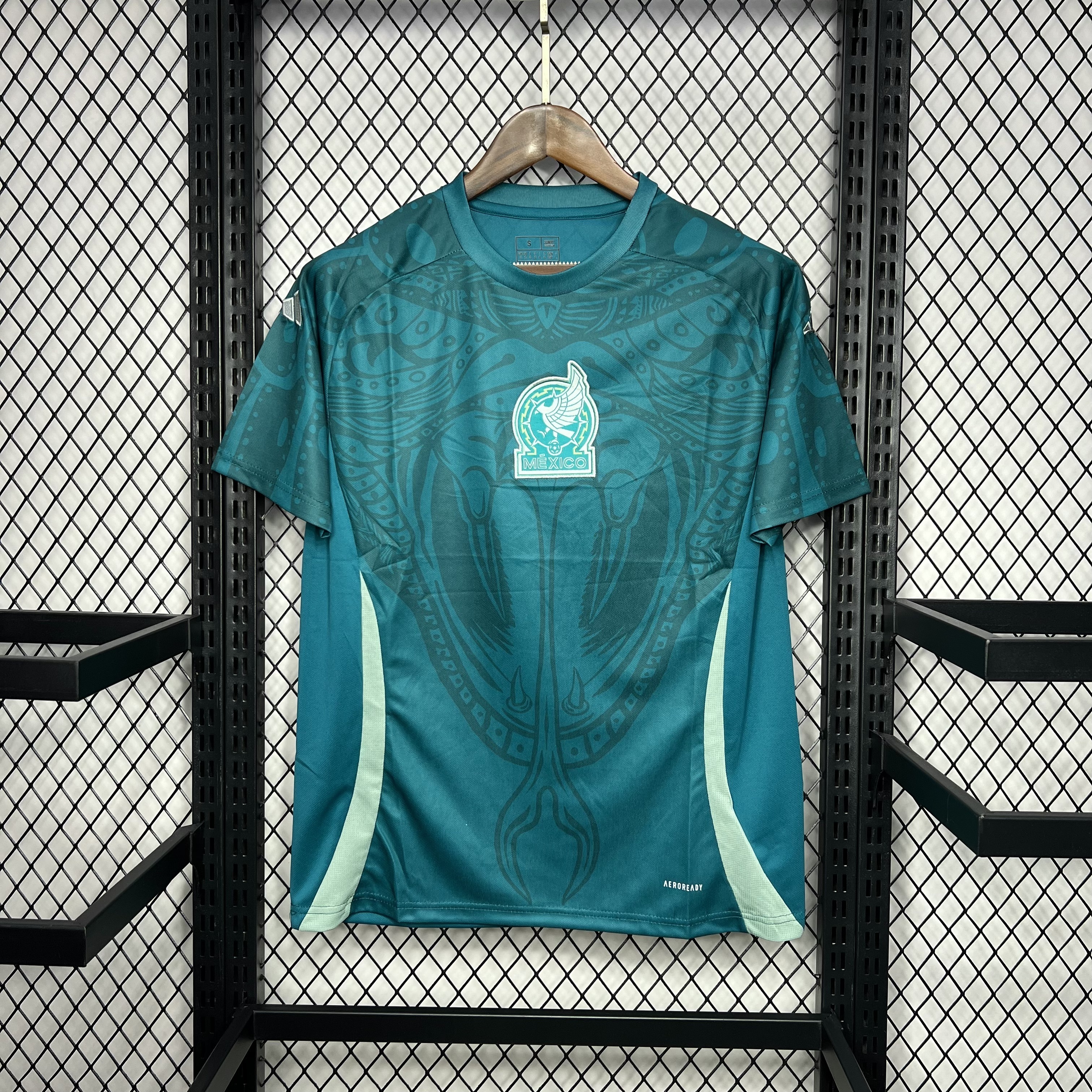 Mexico 2024/25 Pre-Match Training Jersey