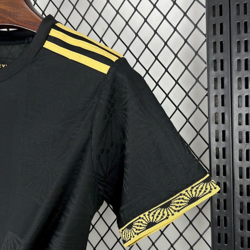 Mexico 2025/26 Gold- Black Jersey