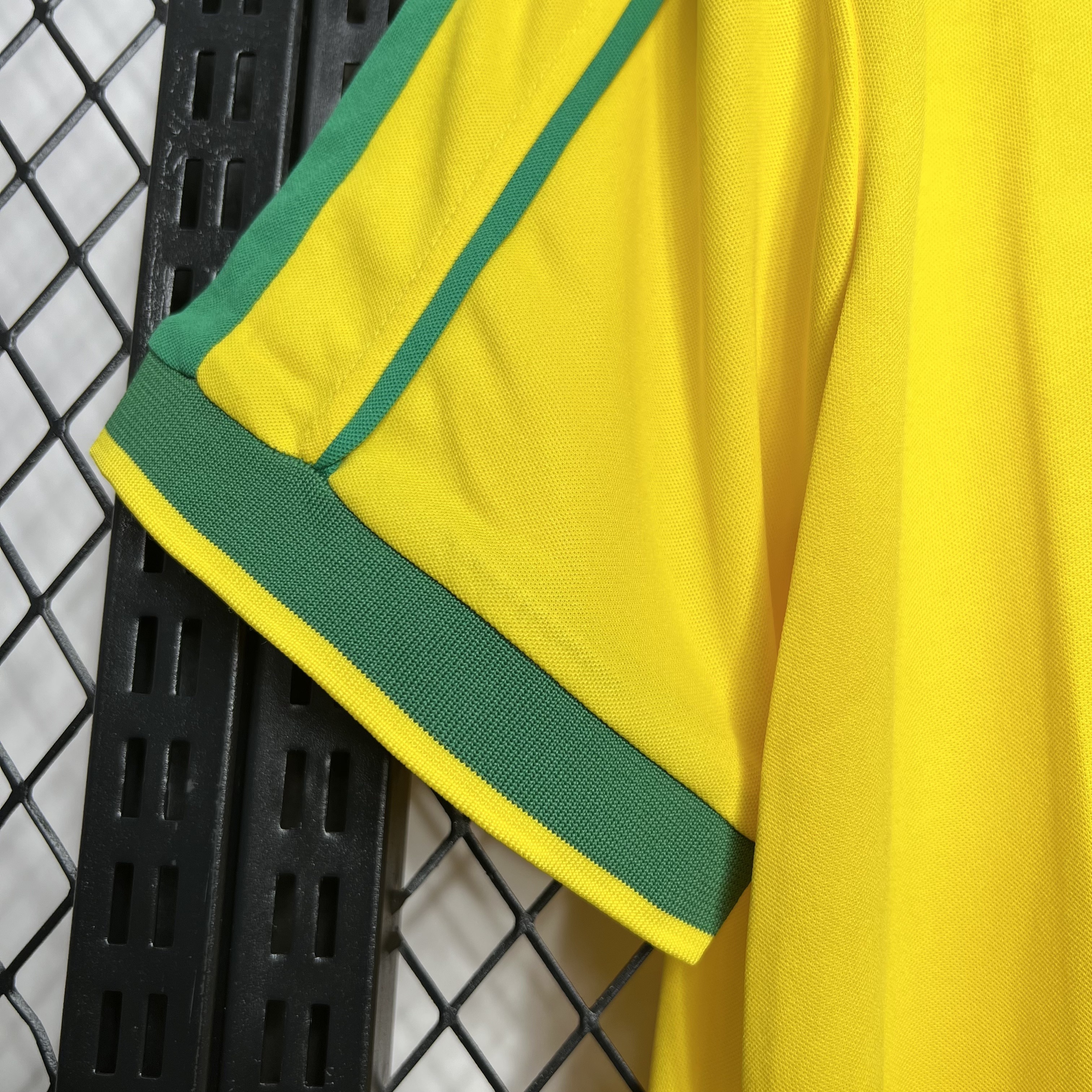 Brazil 1998 Home Retro Jersey