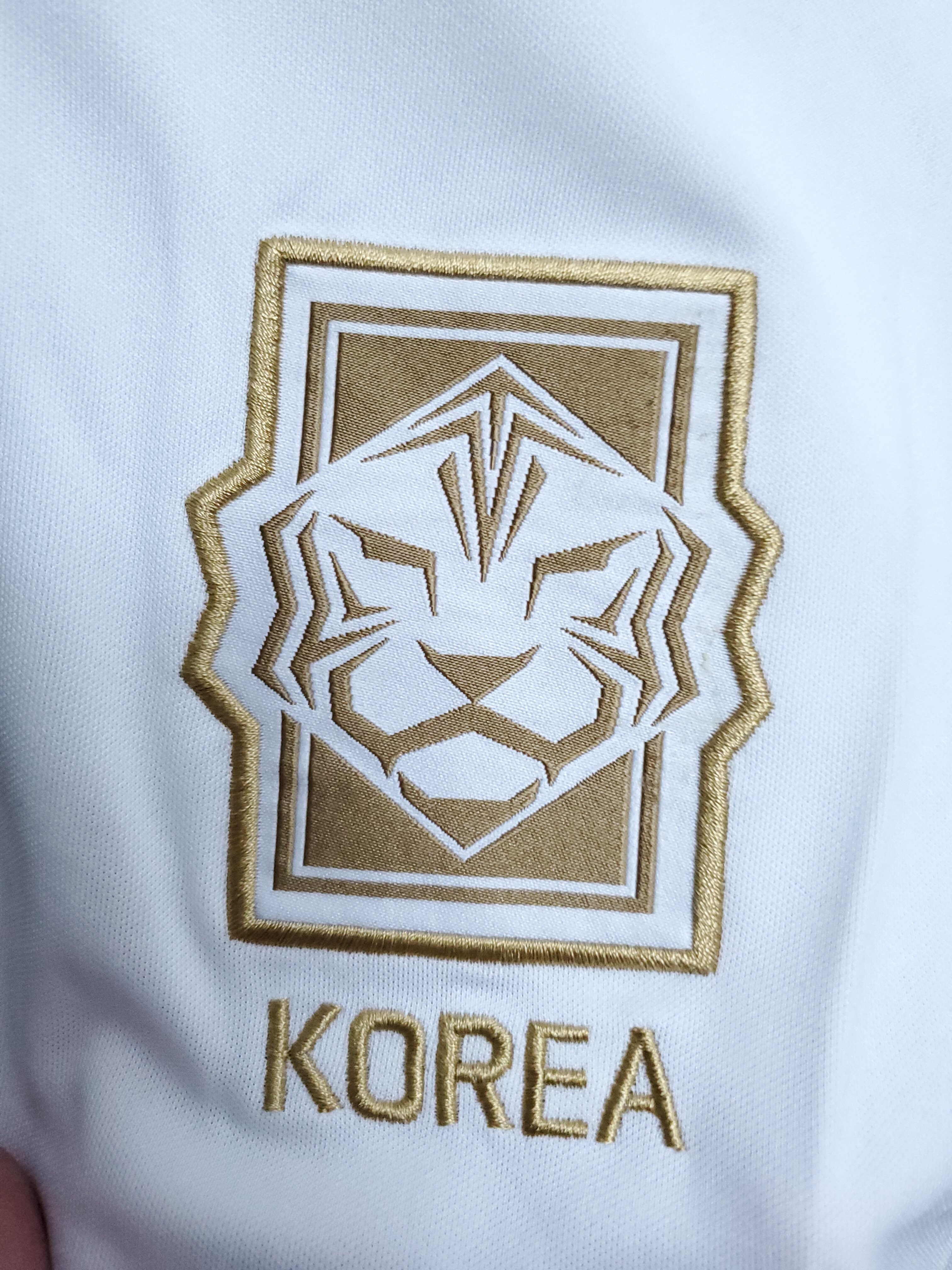 20-21 Korea White S-XXL