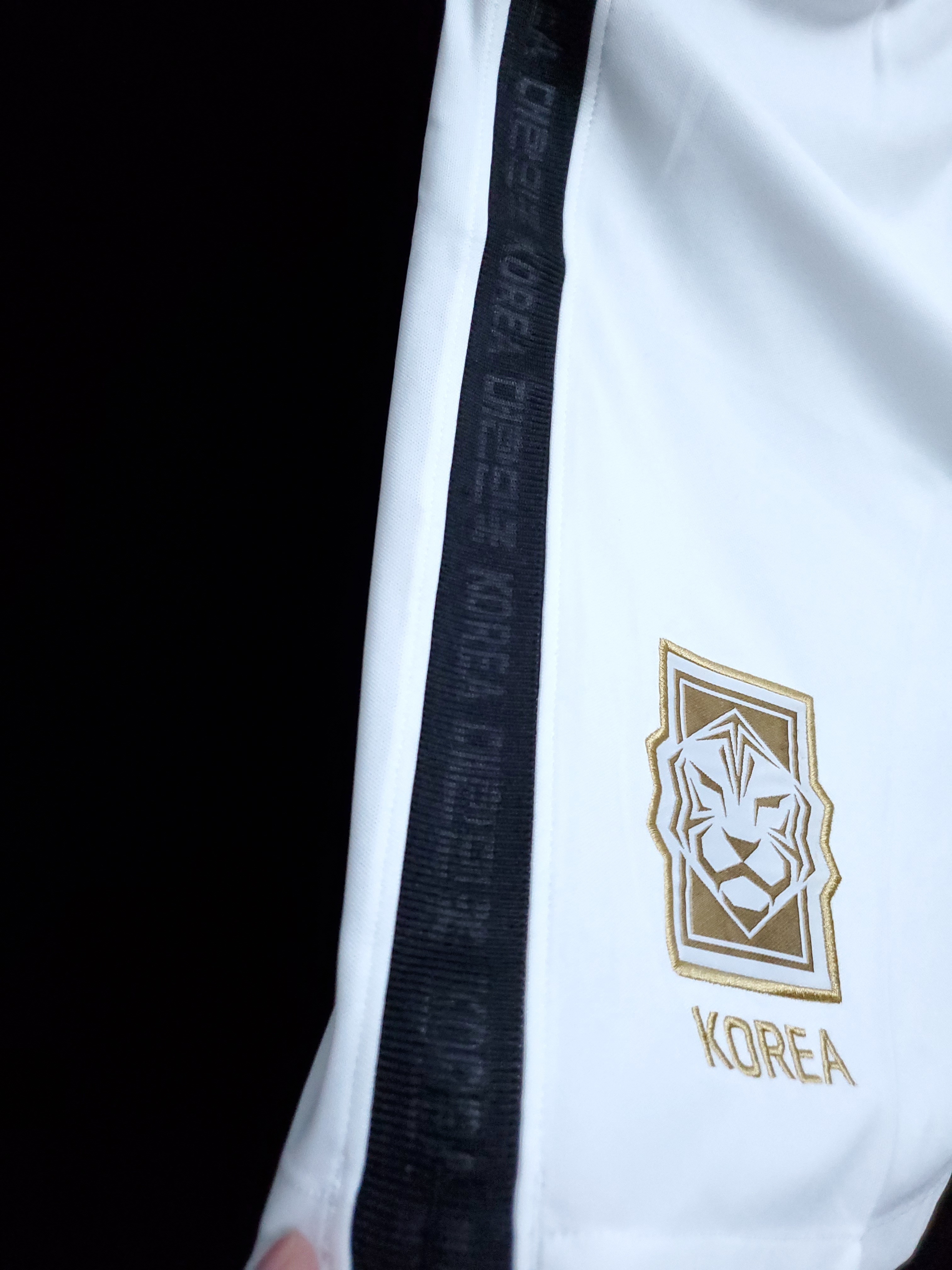 20-21 Korea White S-XXL