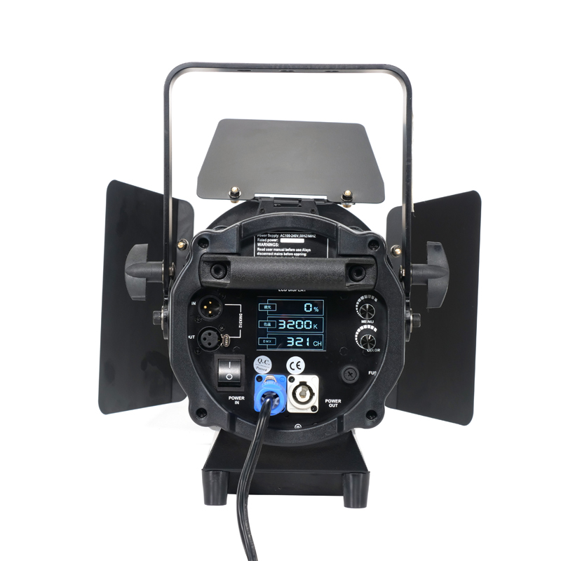 Opera TFR600CW LED fresnel high power zoom