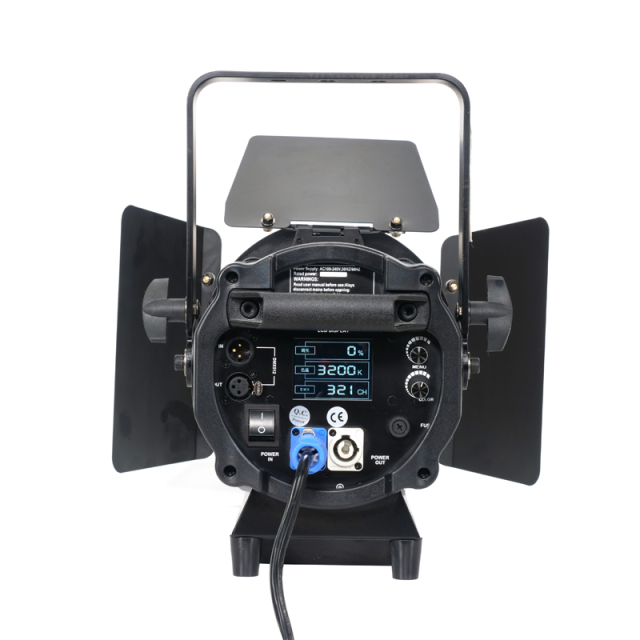 Opera TFR600CW LED fresnel high power zoom